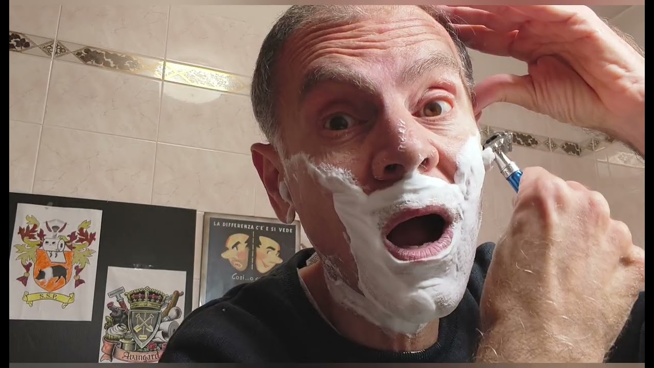 I Dimenticati:Antiga Barbearia de Bairro- Ribeira Porto- Edwin Jagger 3one6 - Omega 631