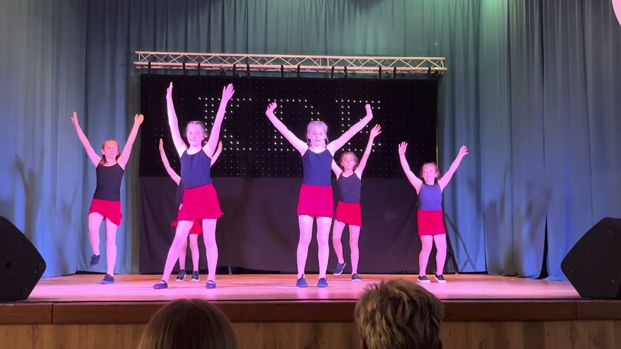 KID Dance JÓBARÁTOK