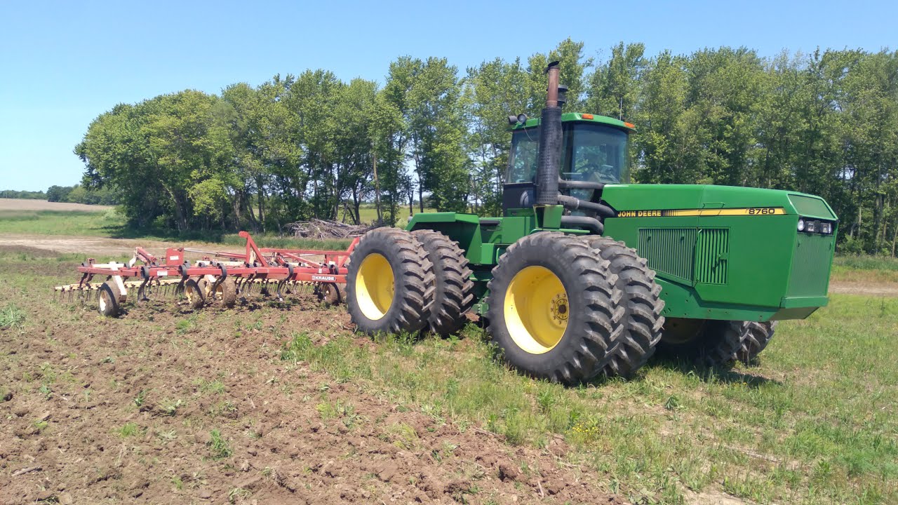 Working Ground with the John Deere 8760 and Krause Field Cultivator