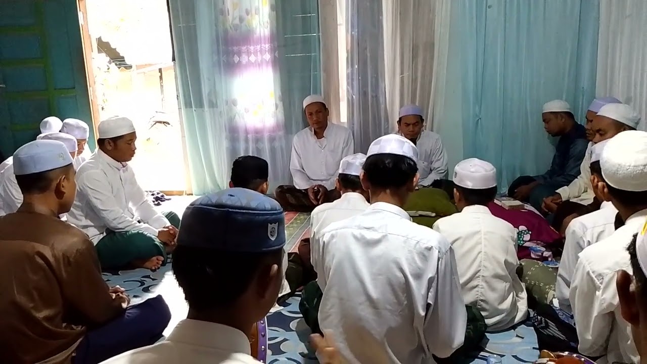 Majlis Maulid Masjid assyuhada.Assalamu Alaika.Vocal guru Khairul Anwar 