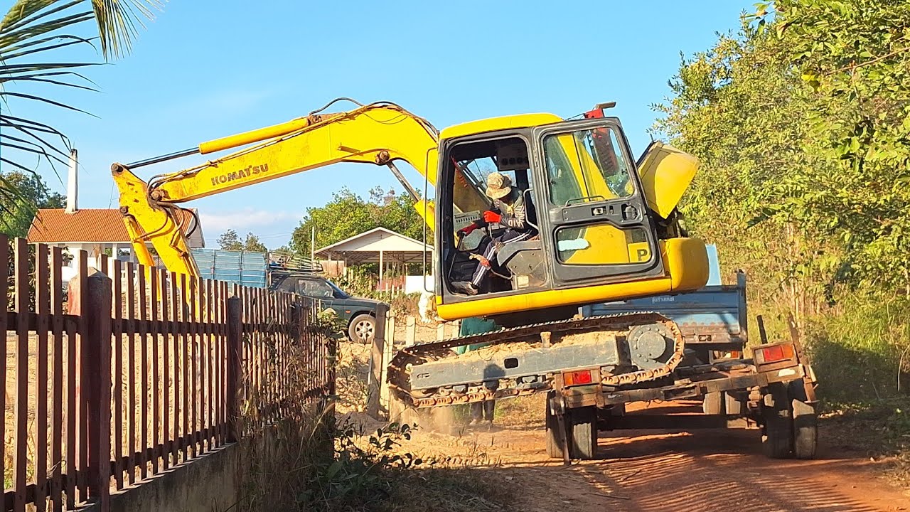 ย้ายงานคล่องตัว KOMATSU PC60-7