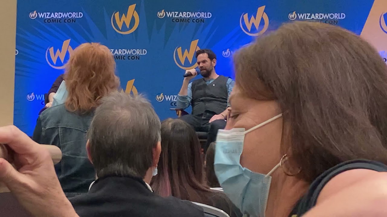Duncan Lacroix at 2021 Wizard World Chicago