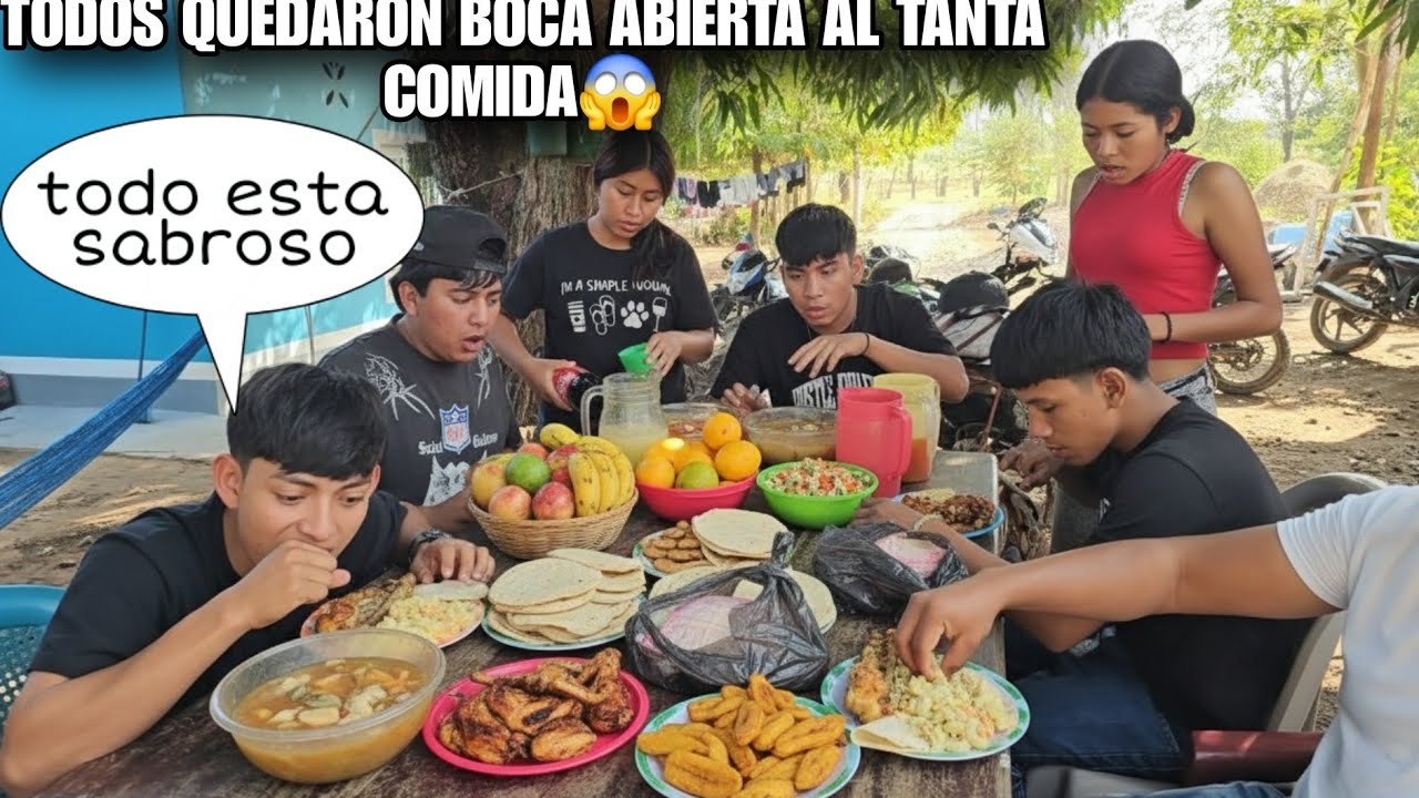 El Grupo De YOVA Queda Sorprendido De Ver Tanta Comida En La Mesa😱 Tienes Que Ver La Reacción😧