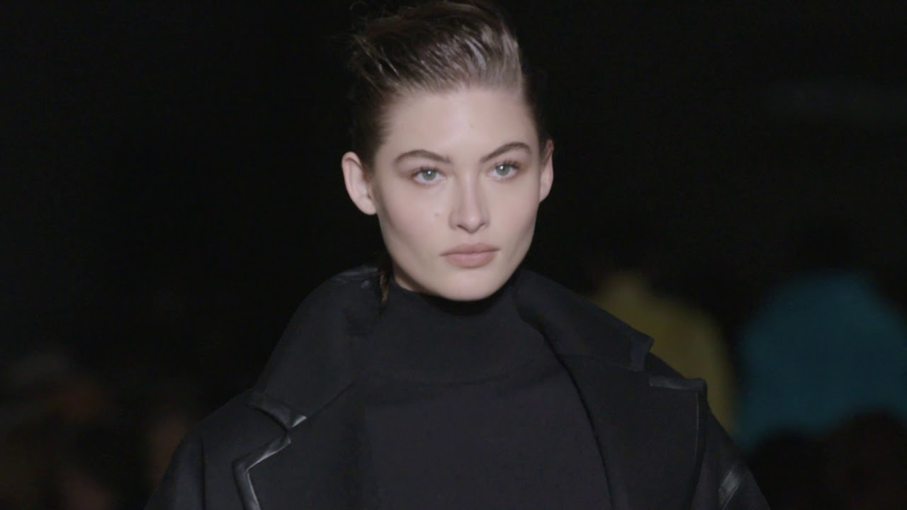 Max Mara autunno inverno 2019 2020: la sfilata