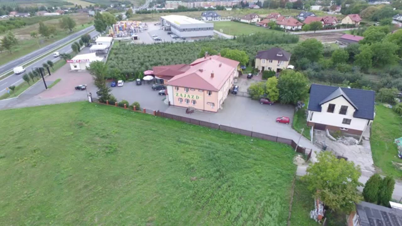 ZAJAZD RESTAURACJA MALUCH TARCZYN w Tarczynie