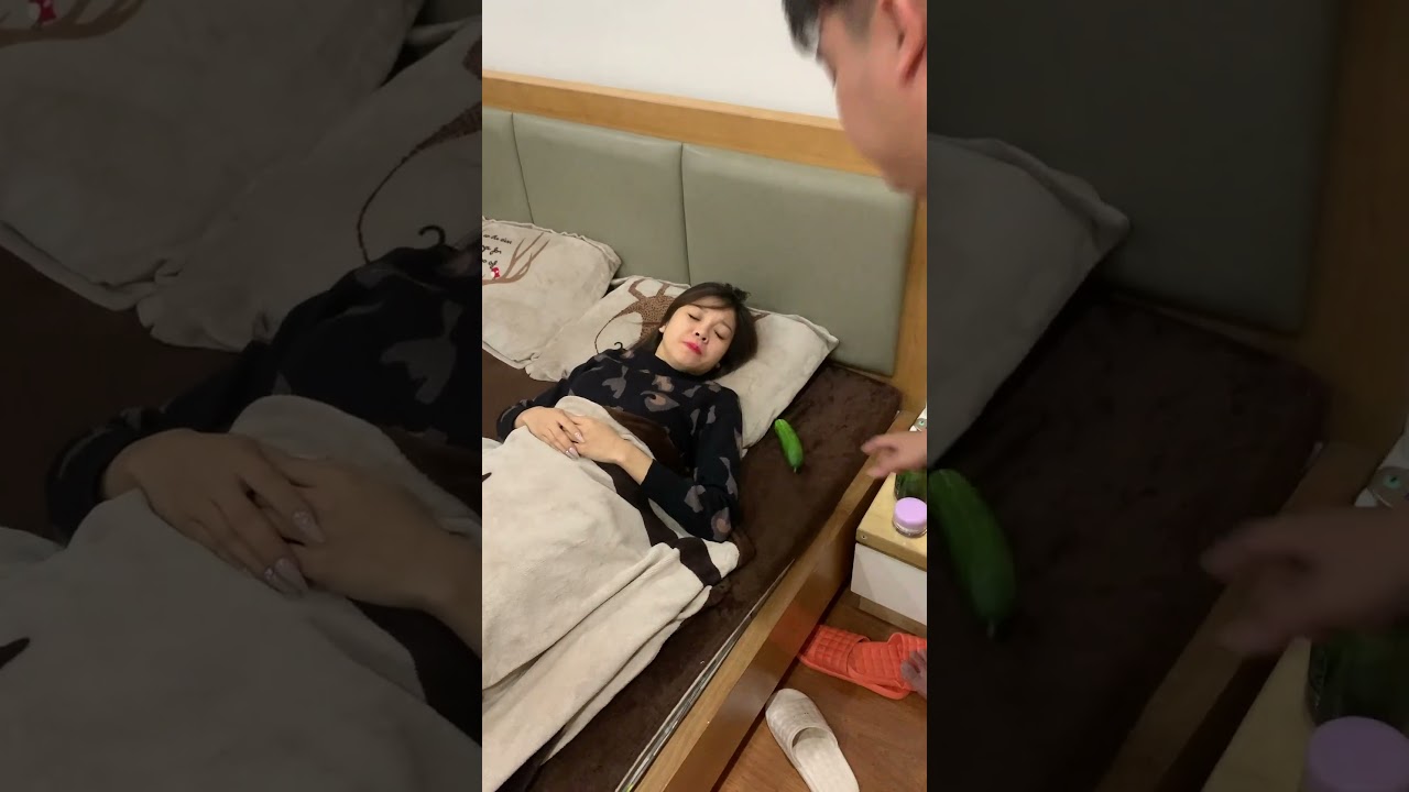 Girl Was Shocked With Cucumber In Mouth - Cucumber Prank| TG Funny #shorts
