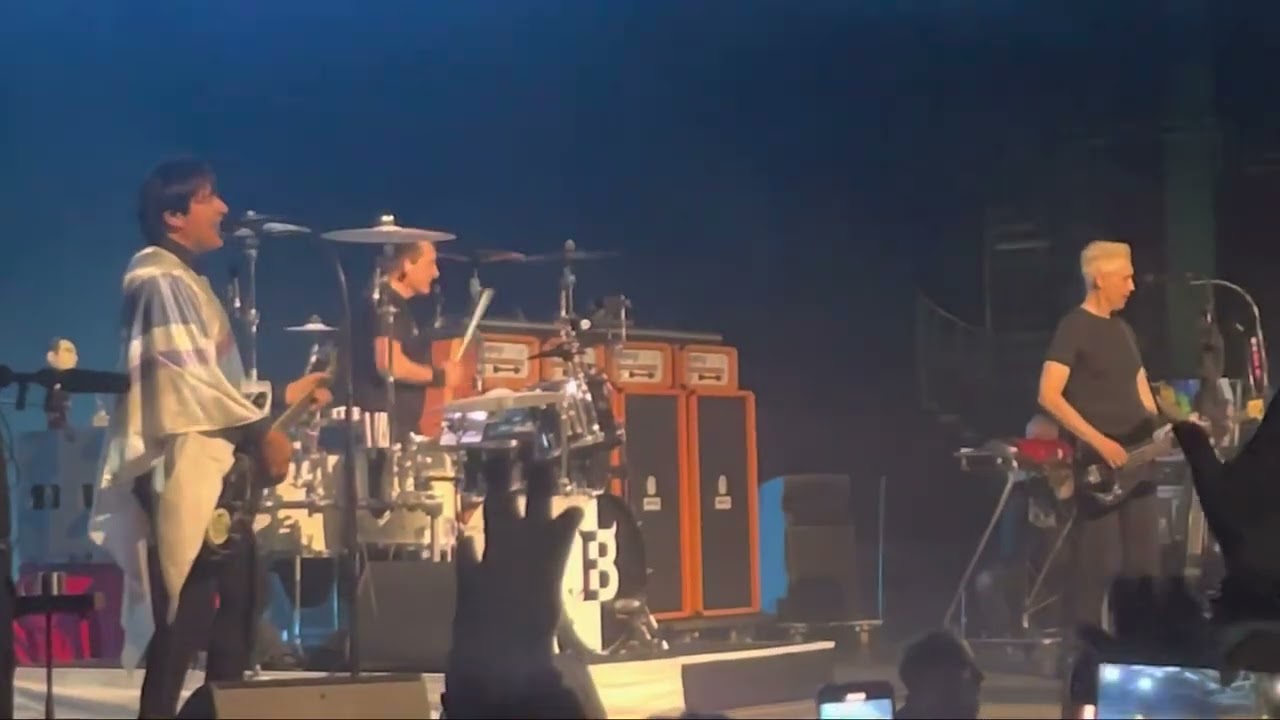 Die Ärzte - Dancing Queen 02.06.2023 Stockholm Fryhuset Arenan