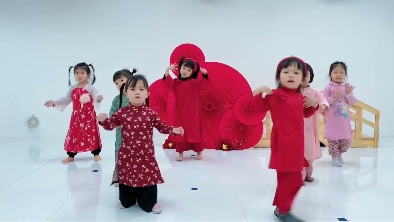NHỮNG 