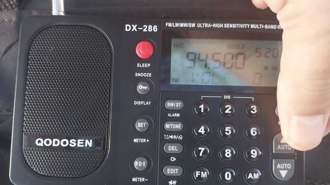 XHDATA D808 versus QODOSEN DX 286: Quem se sai melhor na recepção em FM ? 