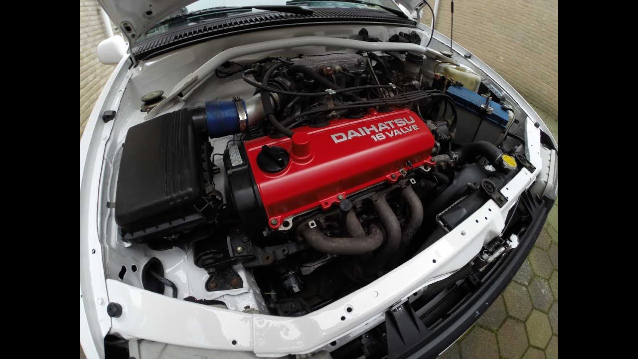 Daihatsu Charade 1.6 engine swap Time-lapse and engine bay painting
