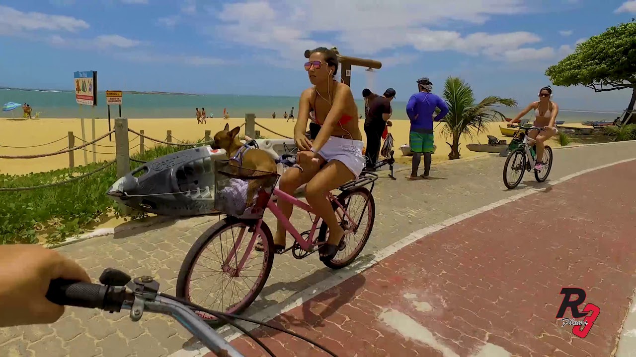 Passeio de Bike na ciclovia da orla de Vila Velha