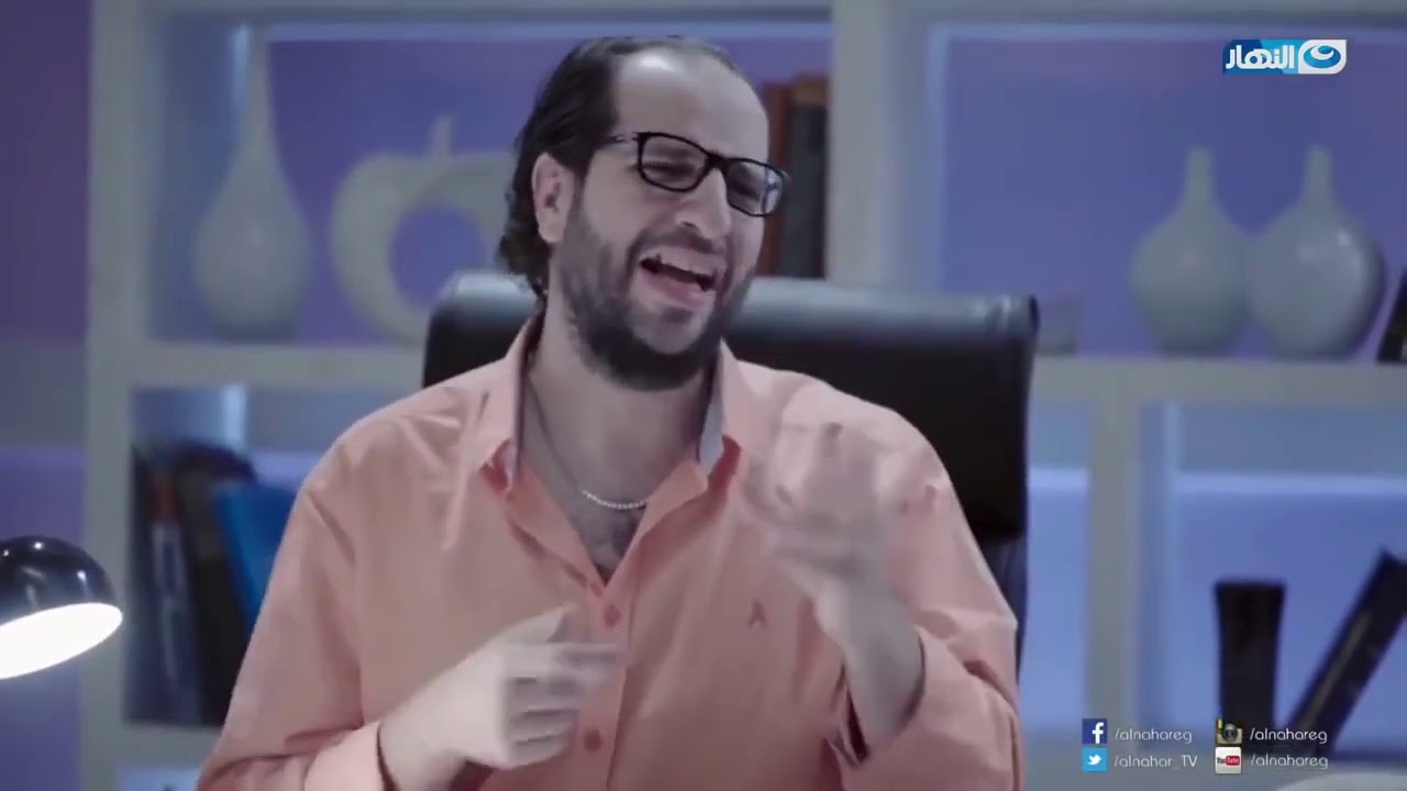 البلاتوه | لما تكون دكتور وتجيلك الأم دي مش بعيد تتجلط وتسيب الطب كله