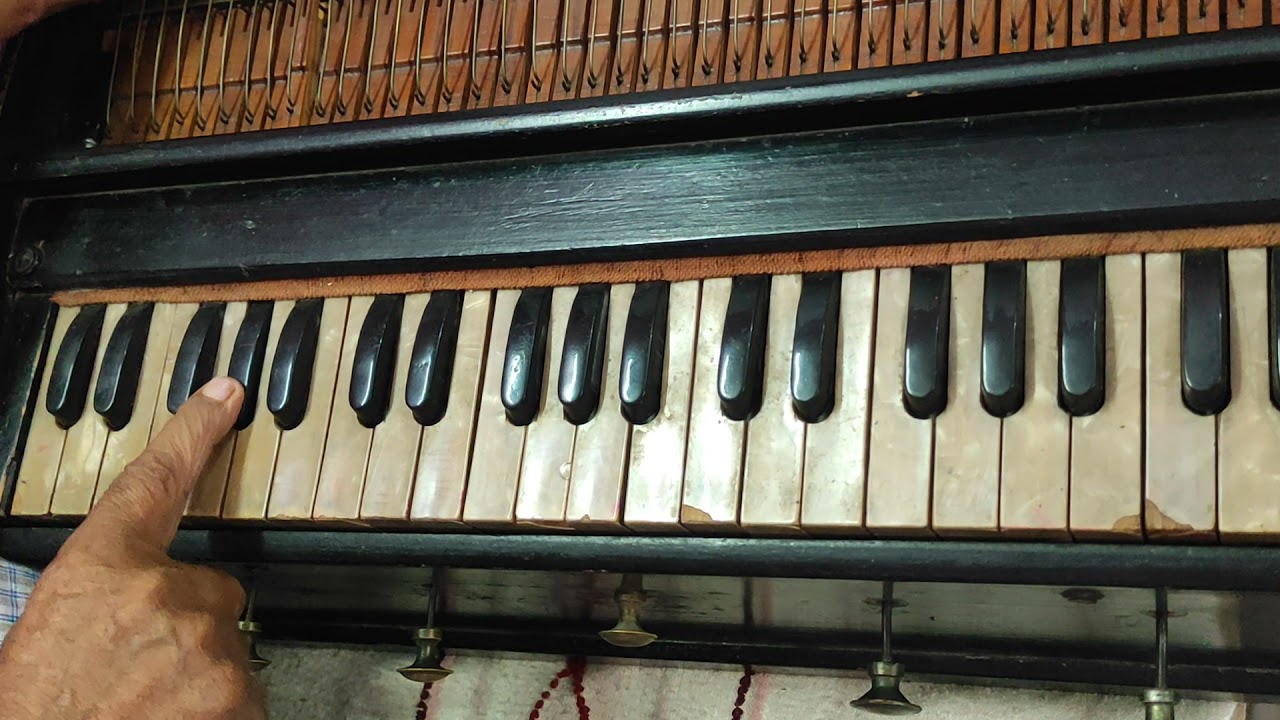Mera Pyar Wo Hai | मेरा प्यार वो है | Ye Raat Phir Na Aayegi | Harmonium Tutorial