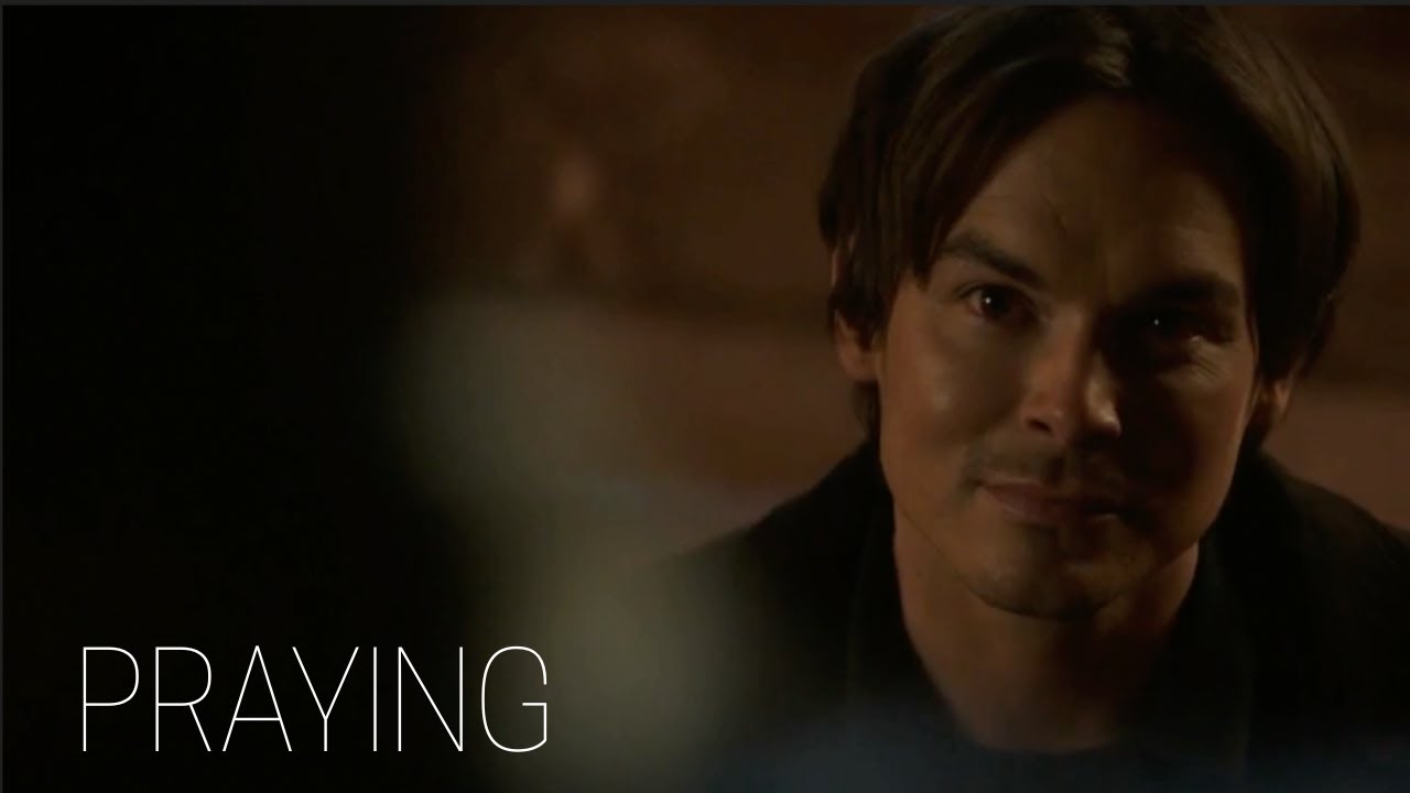 Alex and Michael | Praying (+3x13)