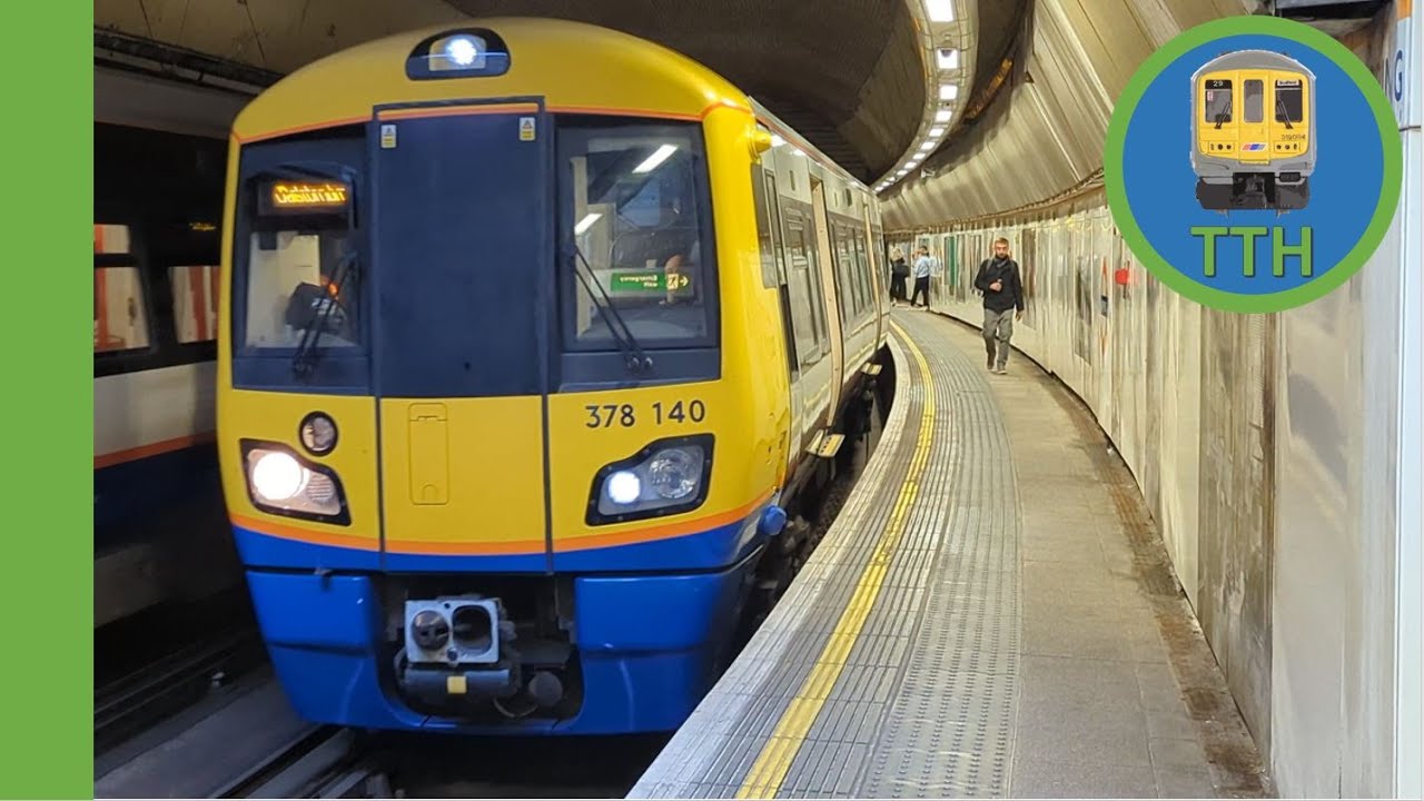 Trains at Wapping