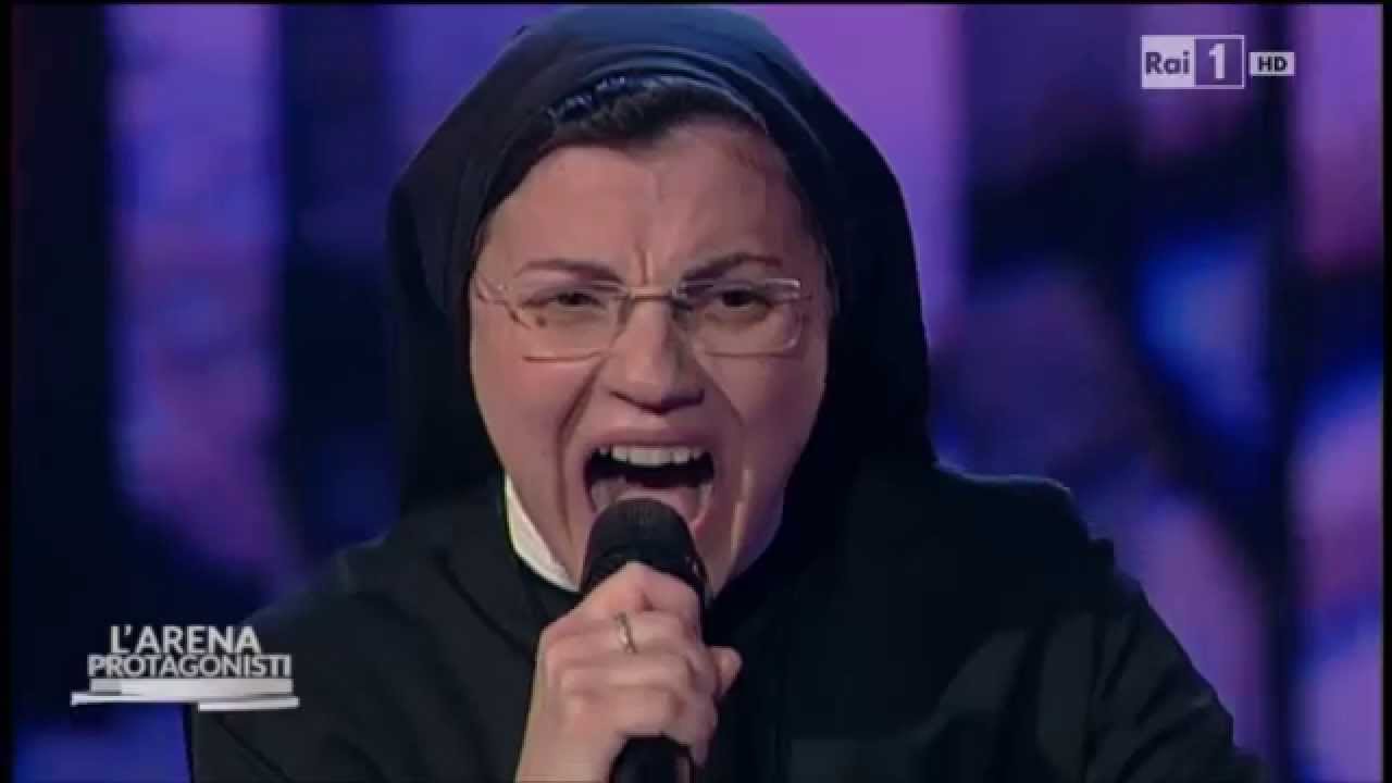 Like a virgin - Suor Cristina - (Fabio Gangi al pianoforte) RAI1 L'arena 28/12/14