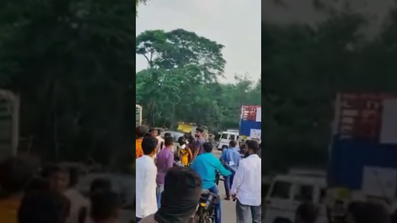 bike & container deadly accident in chandwad of Nashik, Maharashtra. 1 died on the spot,Details Soon