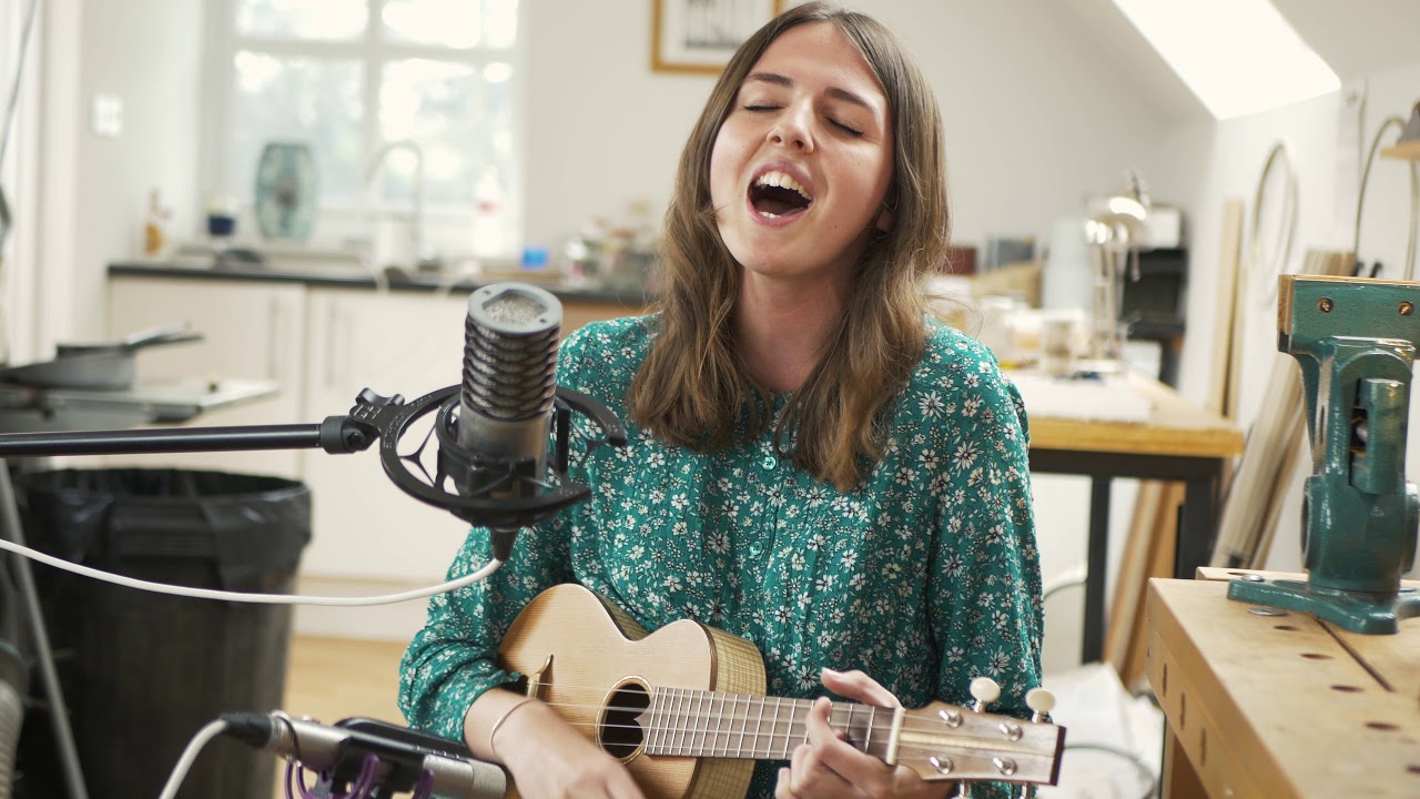 Amelia Coburn - When The Tide Rolls In (Workshop Sessions)