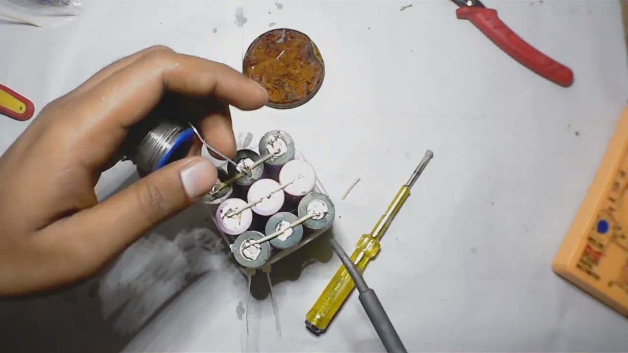 Lithium batteries 12v 3s BMS connection 