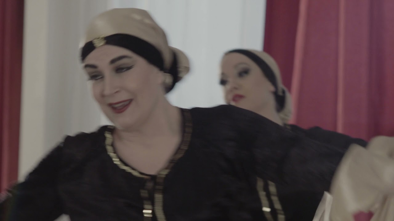 Garib Al Dar / Muwassahat by Mahmoud Reda