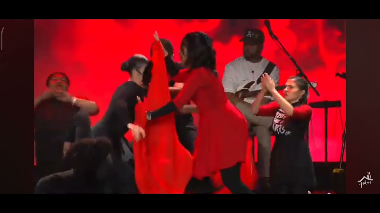 DANZA DE GUERRA  : WARFARE DANCE : THE BLOOD by Victoria Orenze / DELKI ROSSO & HOTAI SCHOOL
