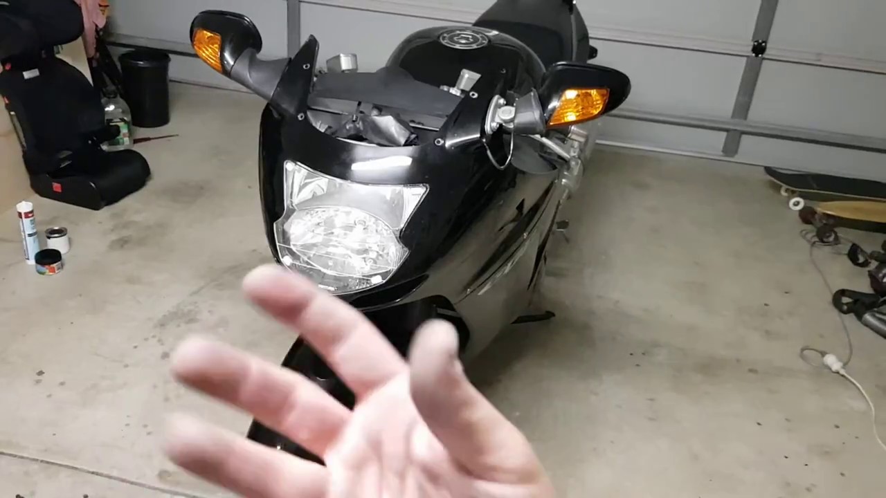 CBR1100xx Blackbird headlight bulb change in 20 minutes!!!