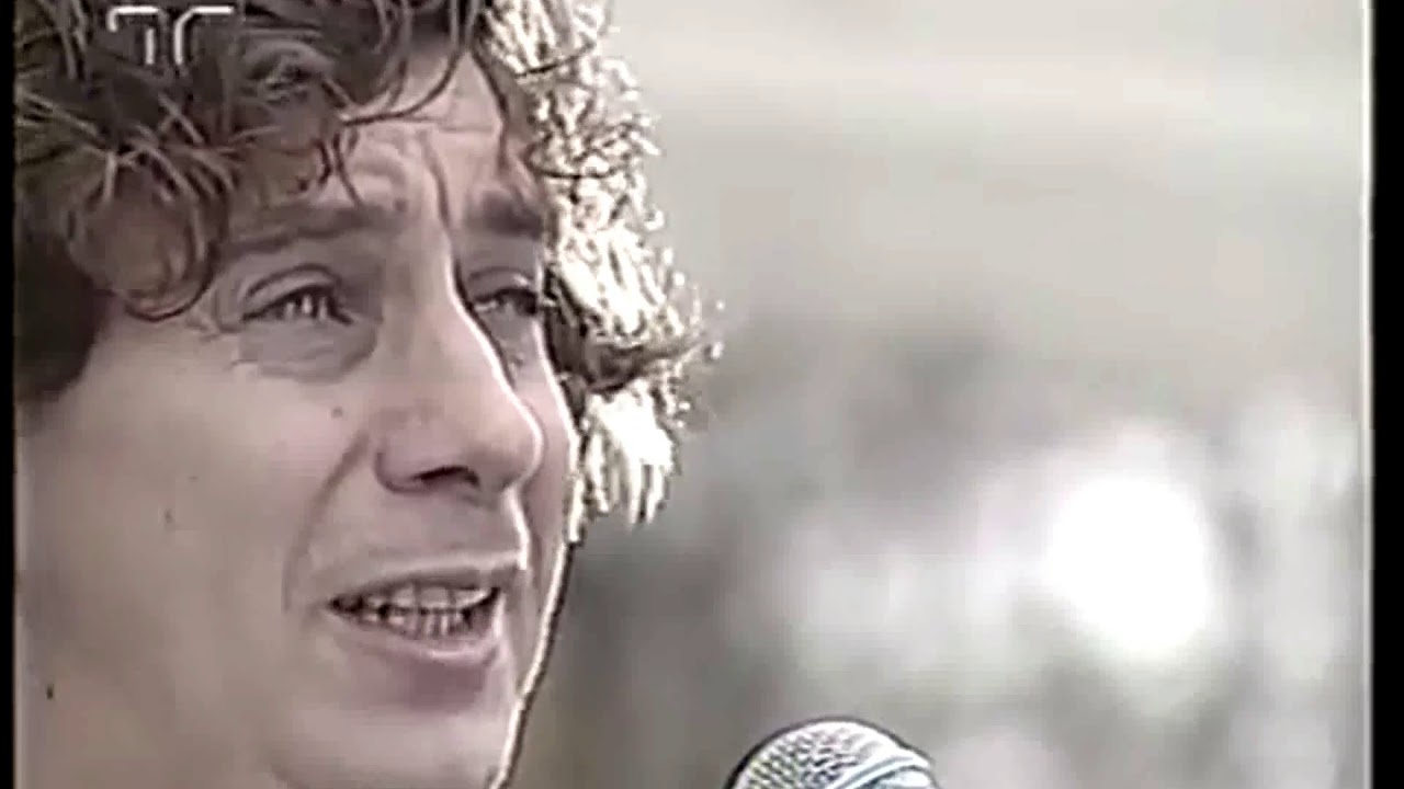 Flávio Venturini - Clube da Esquina 2 ( Lô Borges/ Márcio Bores/ Milton Nascimento)