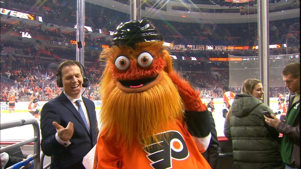 Gritty crashes Kings pregame to cover broadcasters in silly string