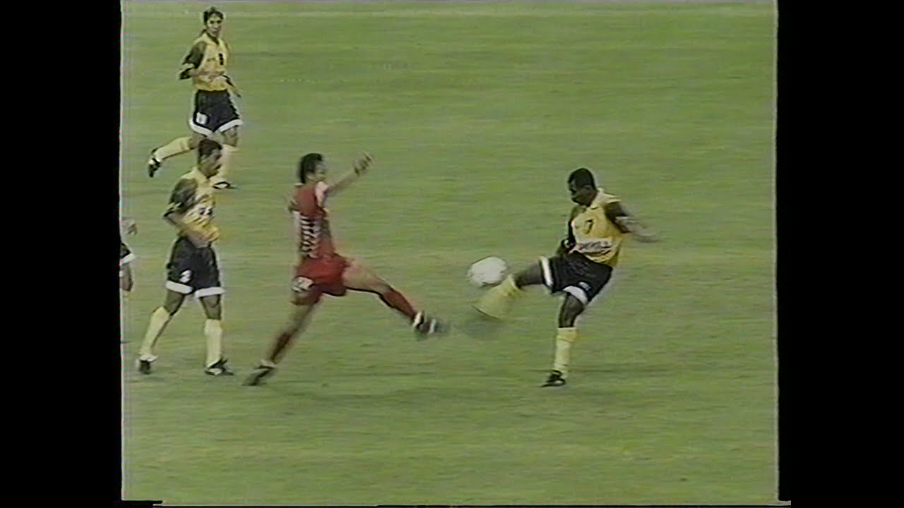 Malaysia Cup Final 1994 Pahang VS Singapore (2nd goal) (1440p)