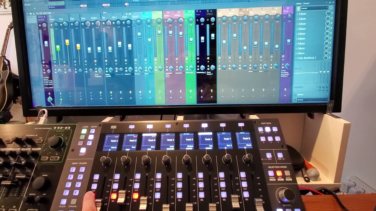 SSL UF8 Control Surface with FL Studio [TURN CAPTIONS ON!]