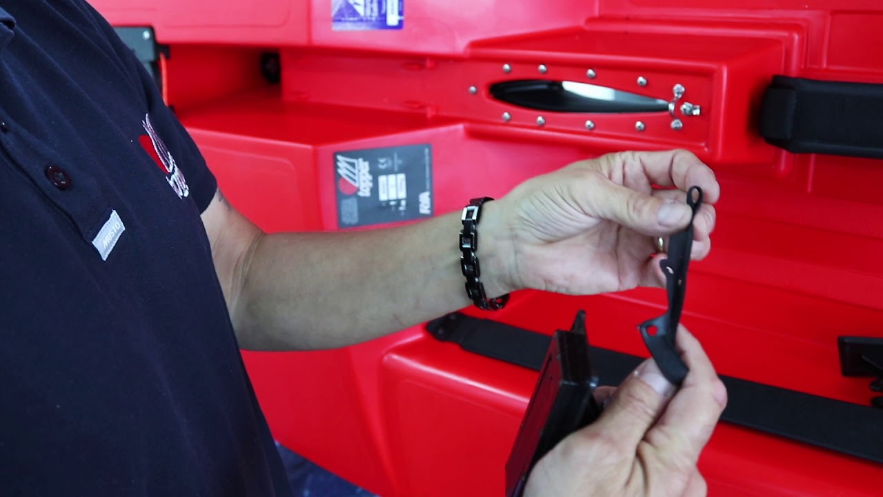 Fitting a Self-Bailer to a Topper Hull
