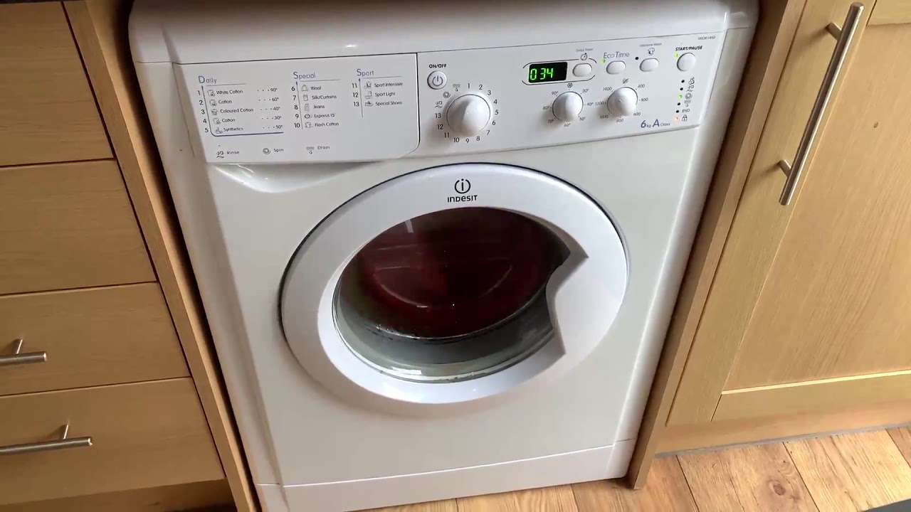 Indesit IWD61450 Washing Machine - Cottons 60° - Final Spin (Glitch)
