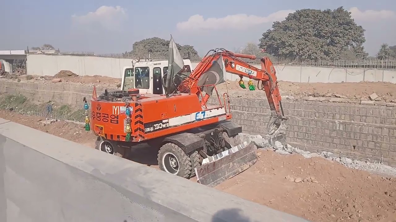 راولپنڈی کچہری کے مقام پر جاری اور ہیڈ اور بائی پاس کا اپ ٹو ڈیٹ منظر 