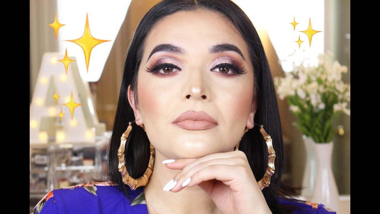 ABH SOFT GLAM PALETTE HALF CUT CREASE WITH GLITTER LINER!