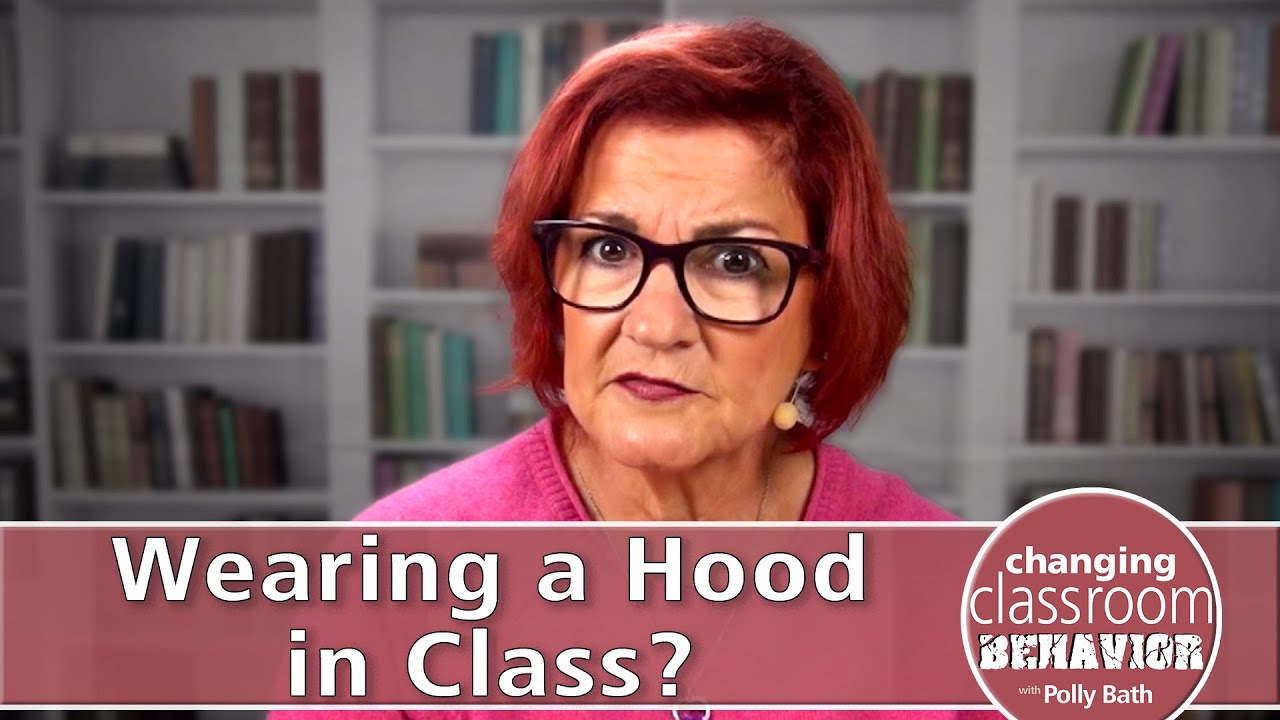 Ребенок отказывается снять капюшон?