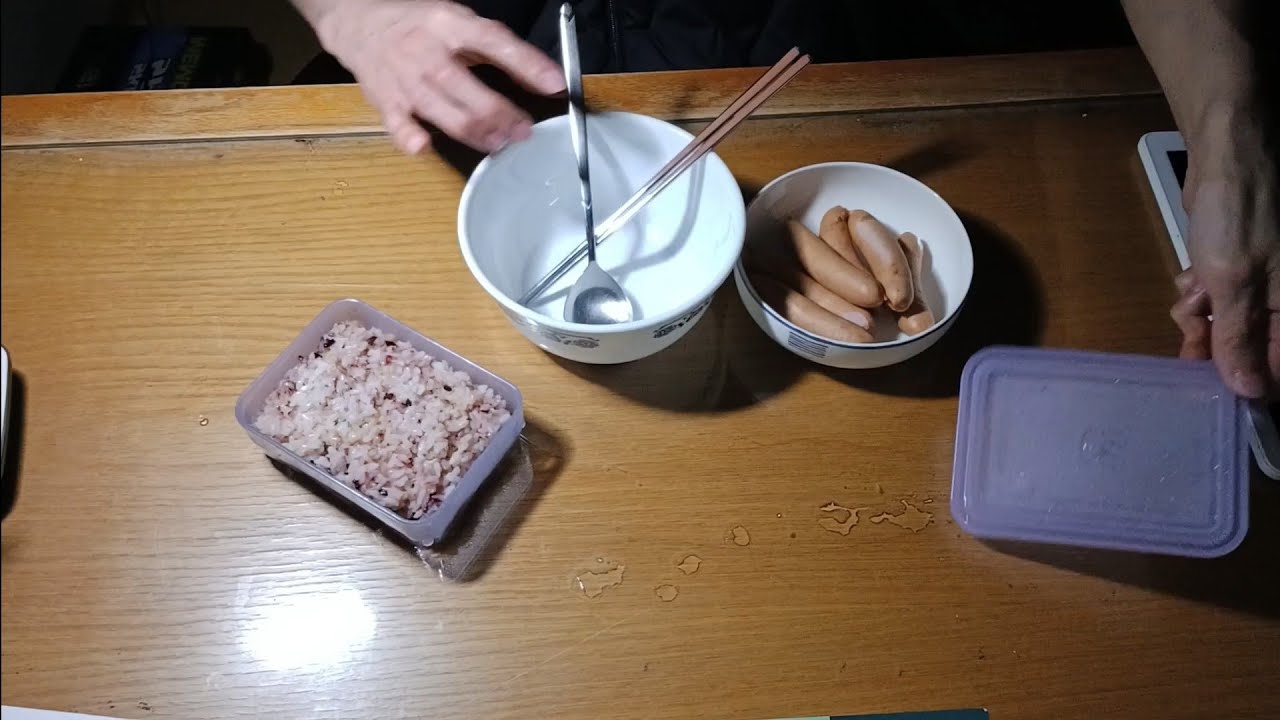 소세지 잡곡밥 저녁 먹방 ×2배속 #소세지 #잡곡밥 #저녁 #먹방 #혼밥 #일상