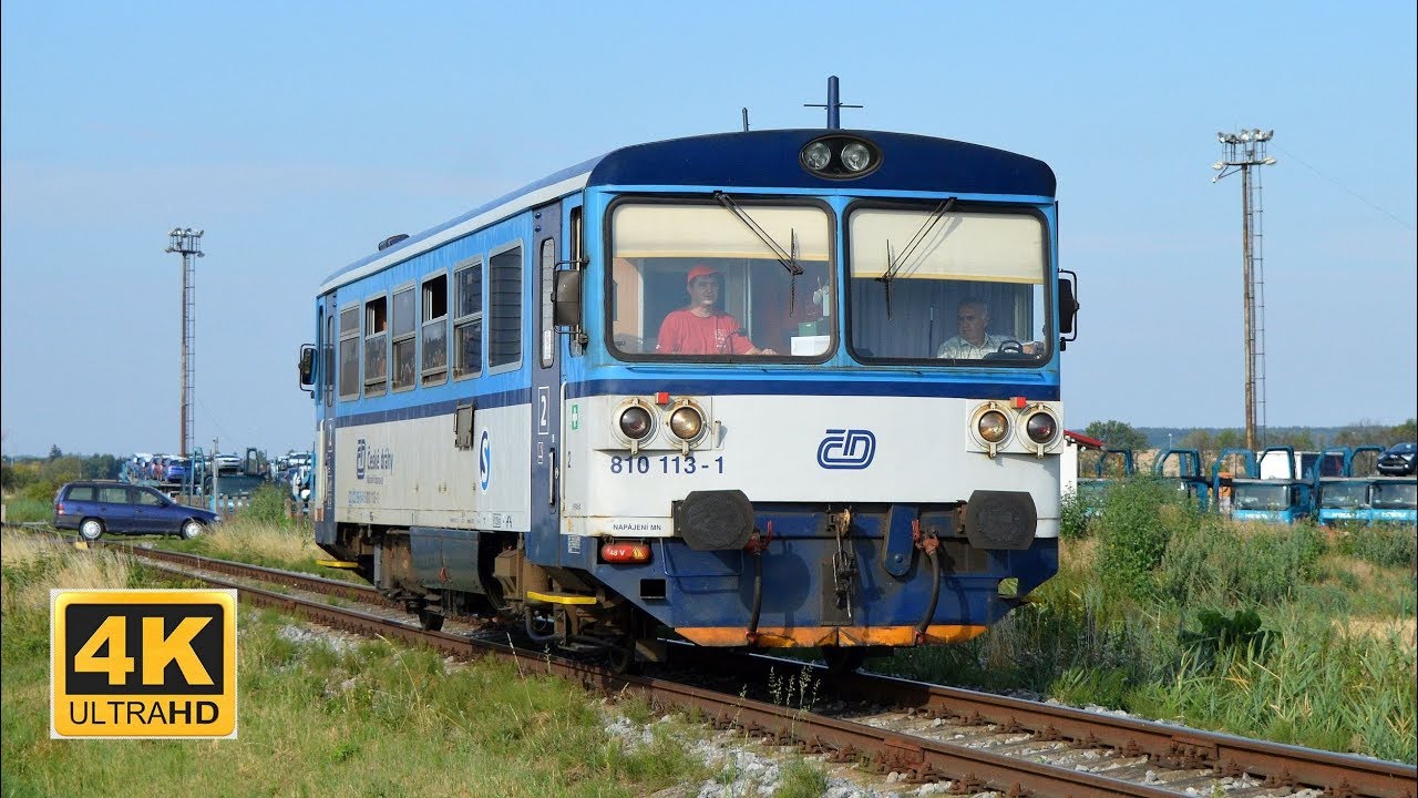 Vlak / 810 113-1 na Os 11959 a Os 11942 na vlečku do cukrovaru Dobrovice 28.7.2018 (4K)