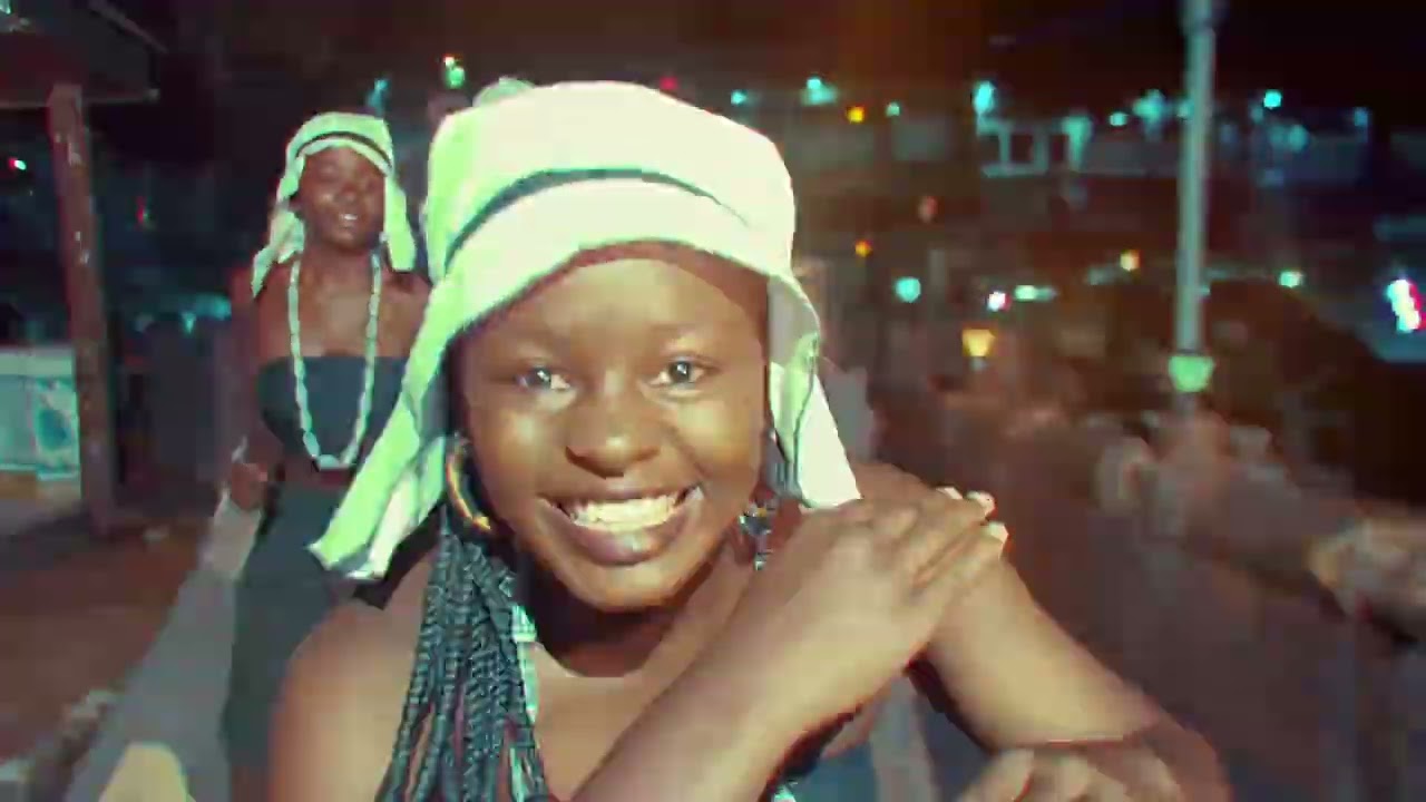 AROUNA TRESOR  NGAM 