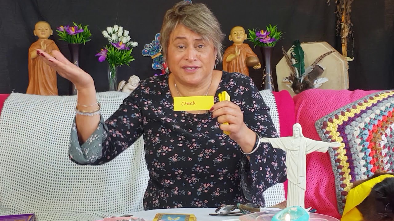 Virgo Reading October 2018 - Lesley Ormsby