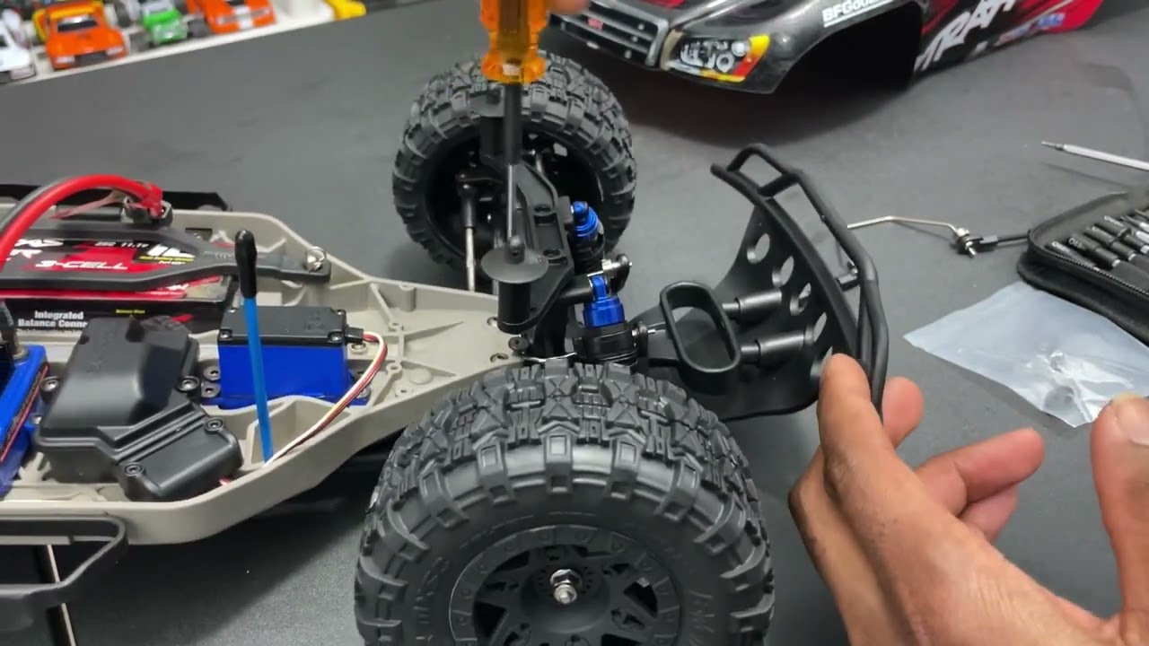 Traxxas 1/10 Slash 4x4 VXL FRONT & REAR SWAY BAR KIT  TRA6898 INSTALL #TRAXXAS #SLASH #UDRC