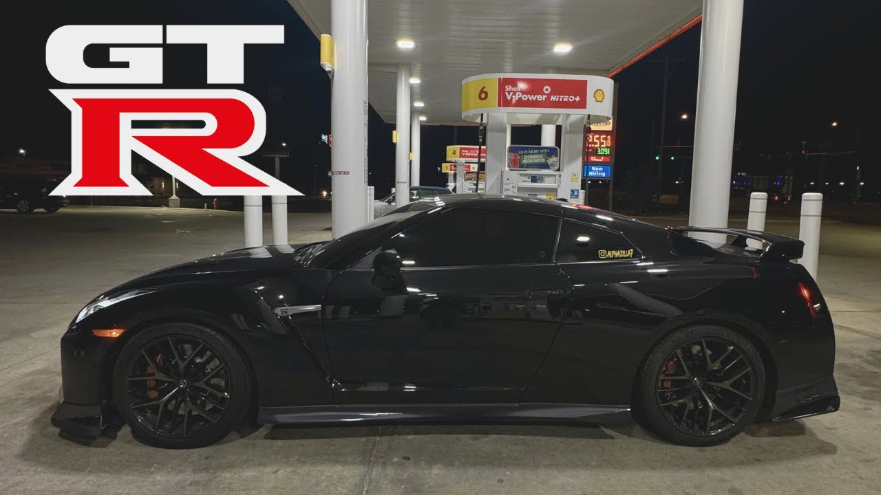 BOUGHT a NISSAN GTR!