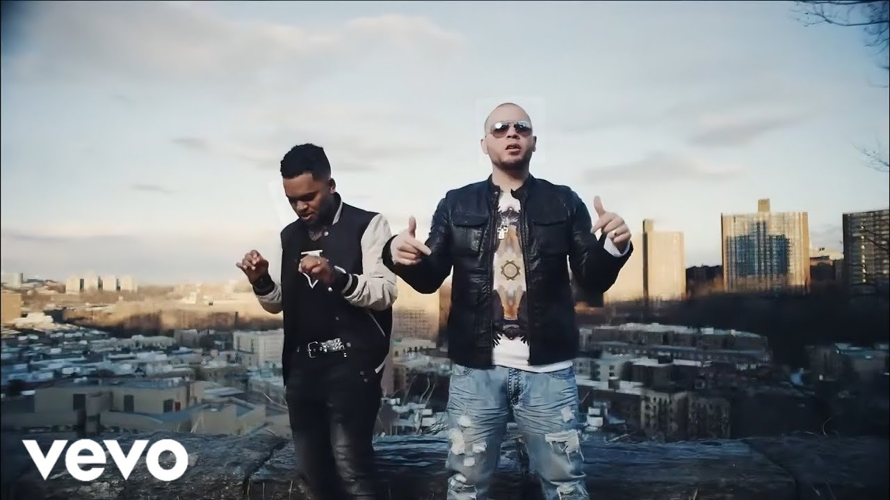 Redimi2 y Funky - Yo Soy As&iacute; (Official Video)