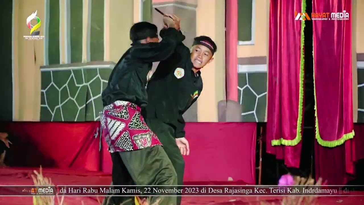 Silat & Akrobatik