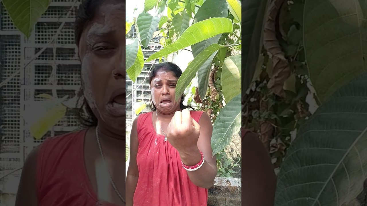 The kind boy untangled the clothes of the grandfather and grandson in a lifehack. #shorts #cute