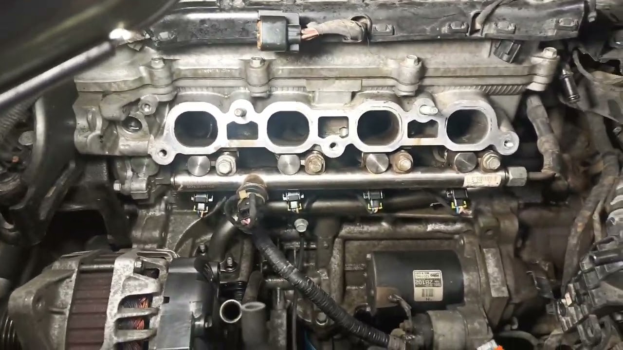 كيا سيراتو 2013 GDI ENGINE وحل مشكله التصفيق والكركره وفقد العزم مع اعلامى الصيانه MOHAMED PEGO 🇾🇪