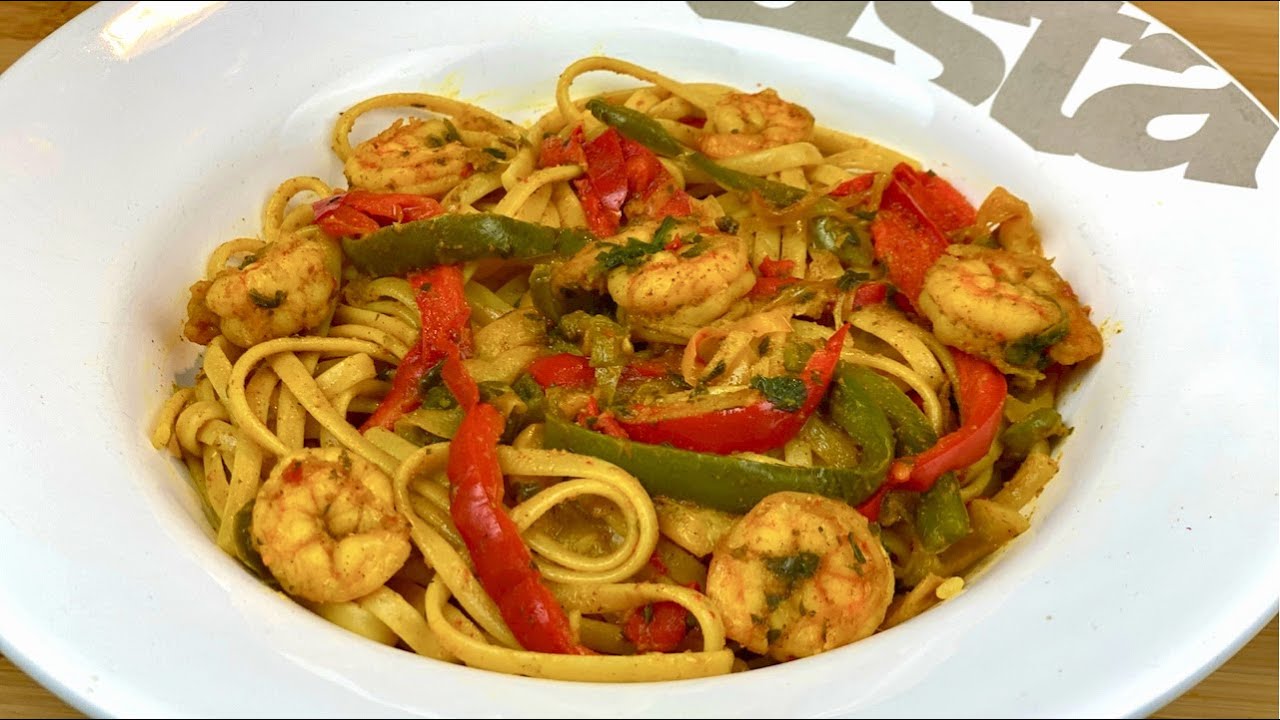 RECETTE HEALTHY IDÉALE POUR UN RÉÉQUILIBRAGE ALIMENTAIRE LES LINGUINES AUX CREVETTES ET AUX POIVRONS