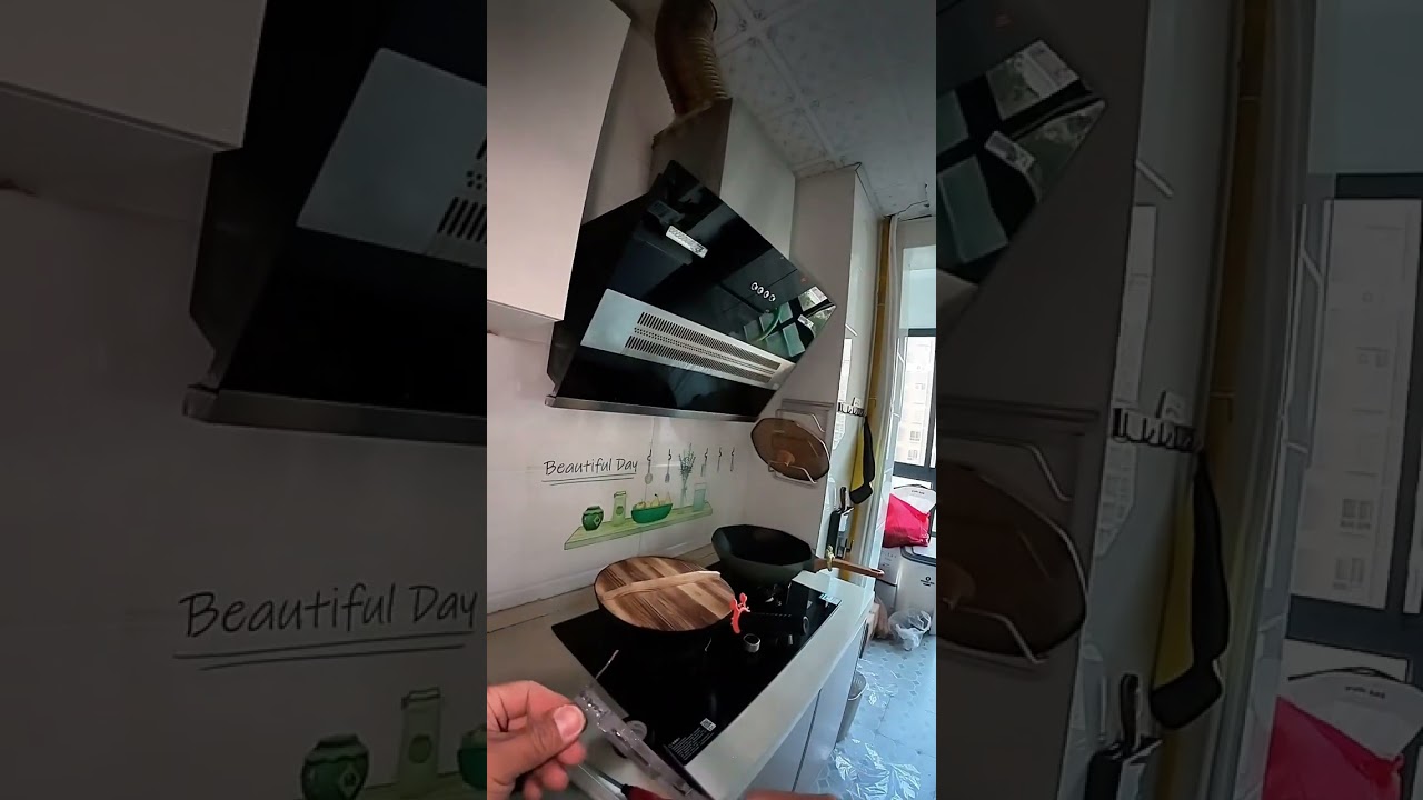 扣板顶安装集成灯，神人操作 #扣板吊顶 #集成灯 #技术分享 #工地日常