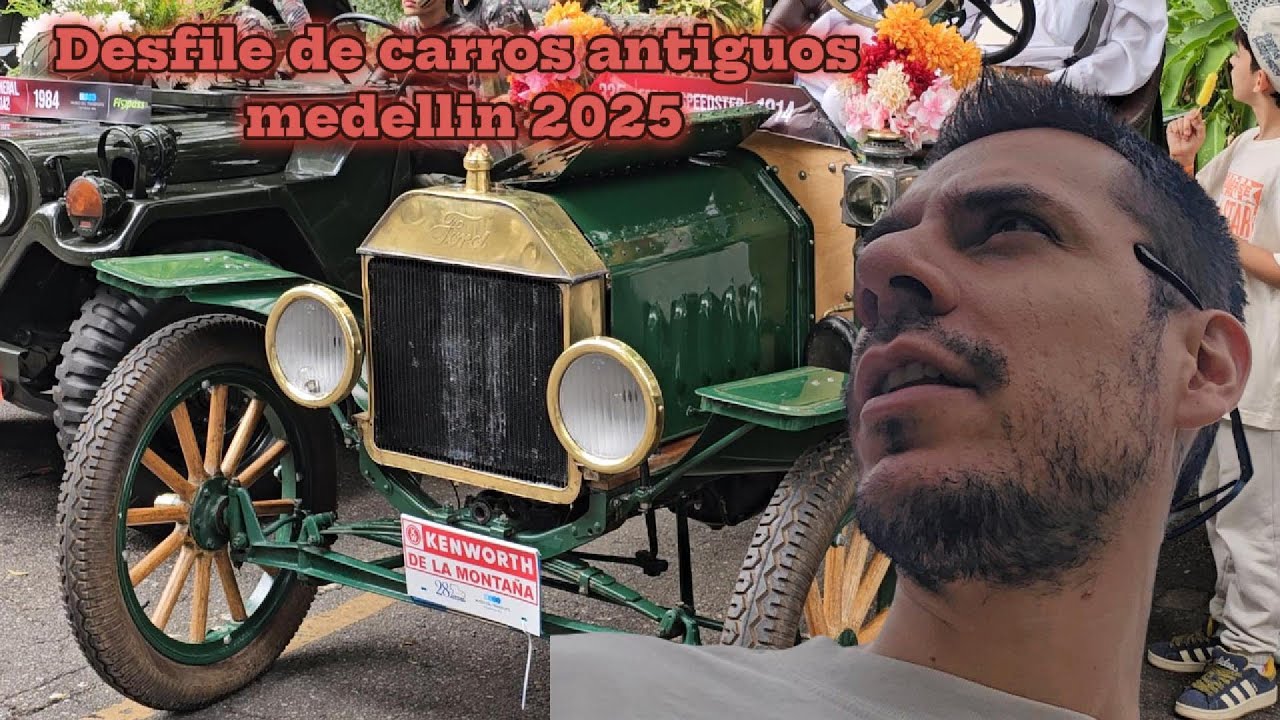 Desfile de carros antiguos medellin 2025 feria de flores