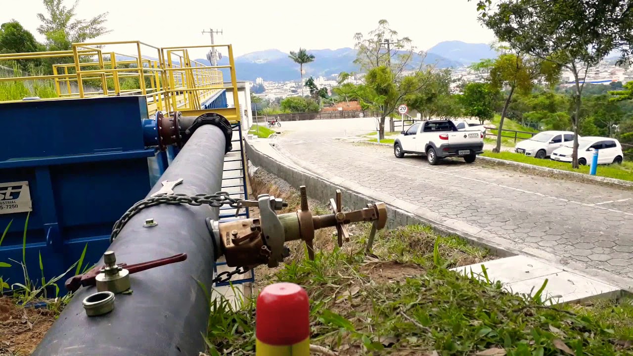 Instalando  TAP rede 300mm agua bruta.
