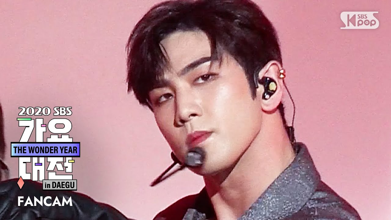[2020 가요대전] 뉴이스트 백호 'Shadow' (NU'EST BAEKHO FanCam)│@2020 SBS Music Awards